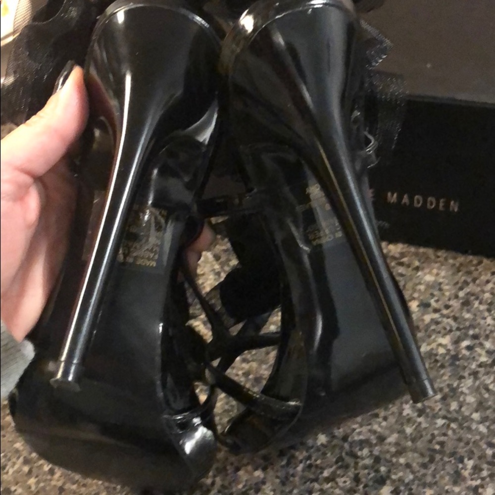 Bakers Shoes! - image 5